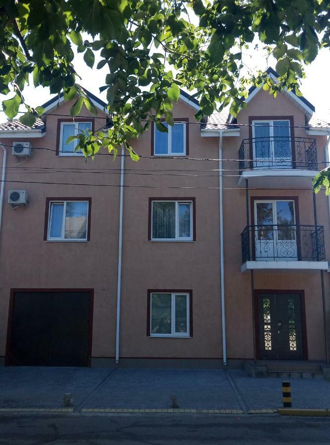 Apartament On Komarova 29 Вулиця Комарова 29 Kropyvnytskyj Eksteriør bilde