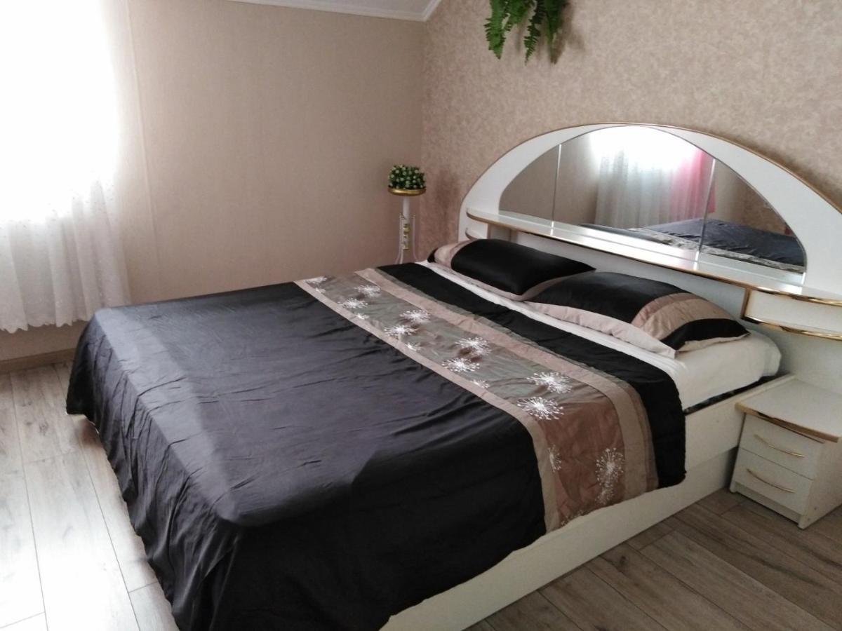 Apartament On Komarova 29 Вулиця Комарова 29 Kropyvnytskyj Eksteriør bilde